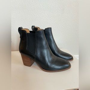 Women’s Madewell Black Leather Ankle Boots with small heel